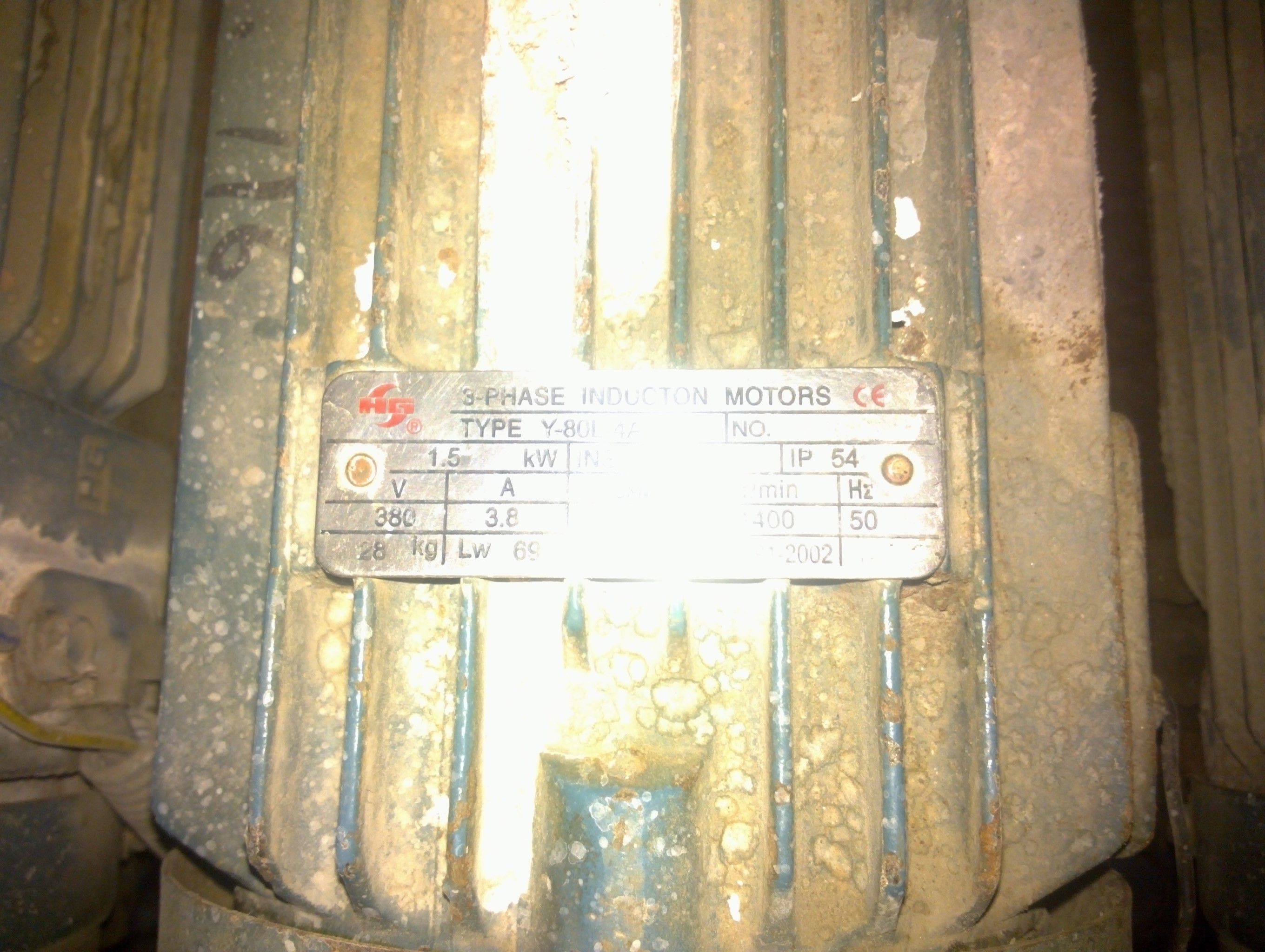  二手玻璃清洗機(jī)_二手玻璃機(jī)械 蘇州市李氏玻璃機(jī)械有限公司 http://www.lsbljx.com/ 聯(lián)系人：李治國 電話：0512-65719639 手機(jī)：18662601221 QQ：853157093 地址：江蘇省蘇州市相城區(qū)北橋鎮(zhèn)創(chuàng)業(yè)工業(yè)園 聯(lián)系電話：0512-65719639 傳真：0512-65719639 手機(jī)：18662601221